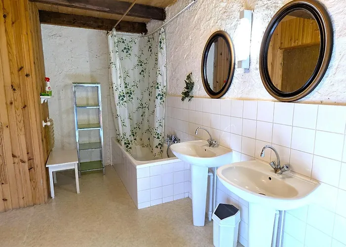 Holiday home Au Charme Authentique - 6 Pers. - Fr-1-584-398